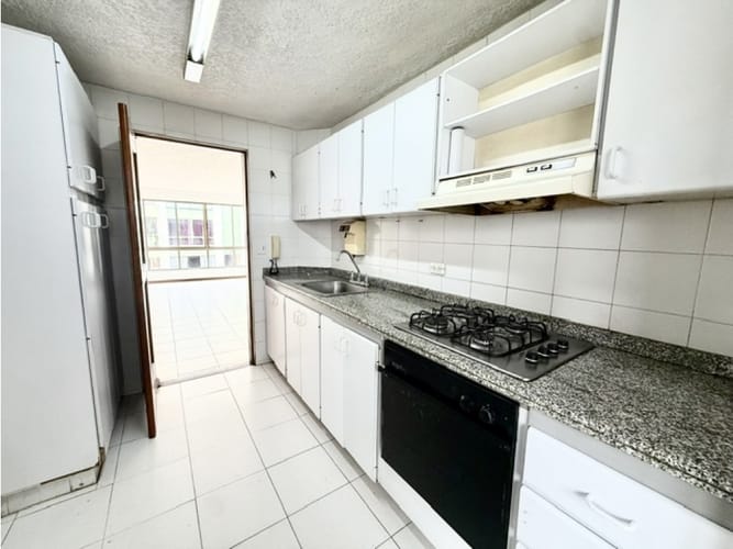 Apartamento de 3 alcobas en venta en Mayapan Las Vegas, Cali, 102 m² · foto 4 de 22