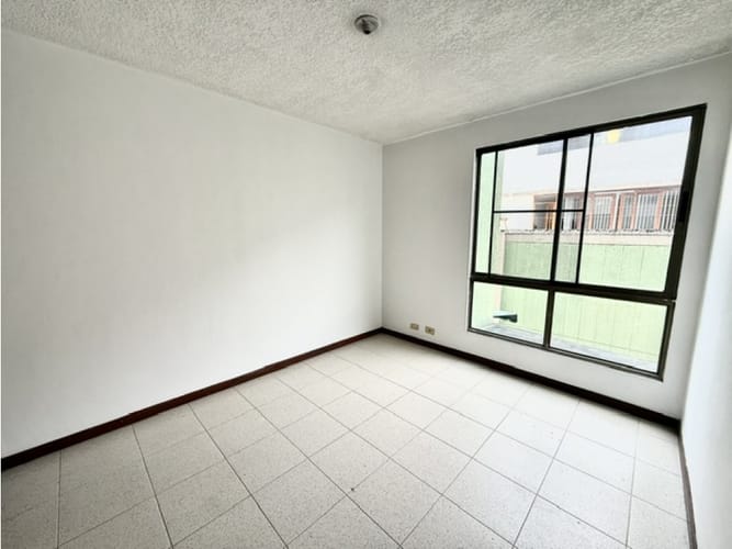 Apartamento de 3 alcobas en venta en Mayapan Las Vegas, Cali, 102 m² · foto 12 de 22