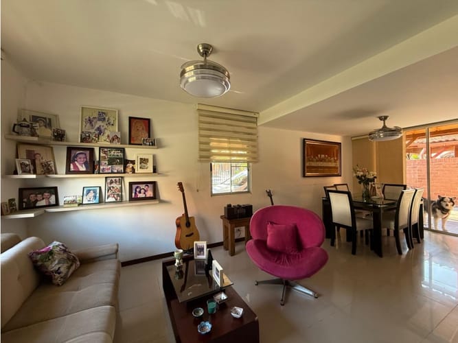 Casa de 3 alcobas en venta en Cinco Soles, Jamundí, 185 m² · foto 2 de 24