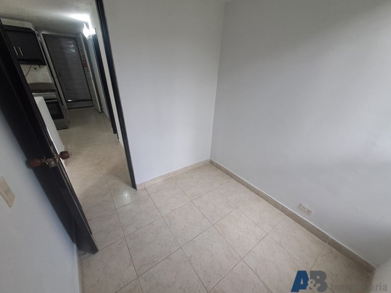 Apartamento en venta en San Cristobal, Medellín · foto 8 de 13