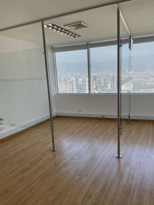 Oficina en arriendo en Las Palmas, Medellín, 50 m² · foto 6 de 7