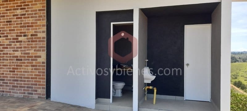 Bodega en arriendo en Centro, Rionegro, 260 m² · foto 12 de 12