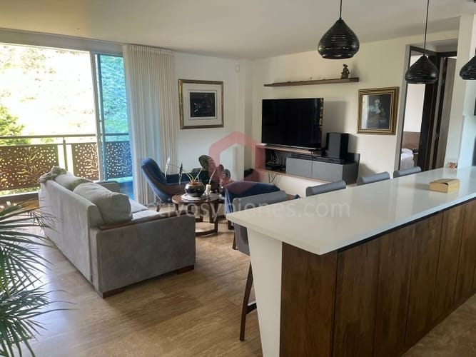 Apartamento de 3 alcobas en venta en Monta�Ez, Guarne, 184 m² · foto 2 de 24