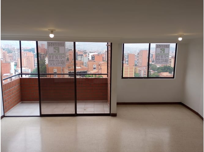 Apartamento en arriendo en La Castellana, Medellín, 90 m² · foto 12 de 21