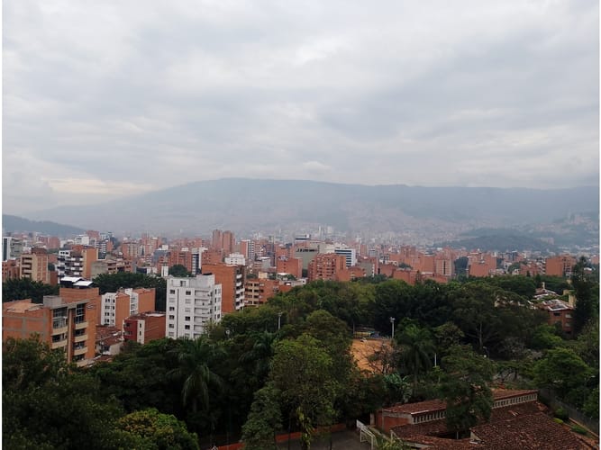 Apartamento en arriendo en La Castellana, Medellín, 90 m² · foto 18 de 21