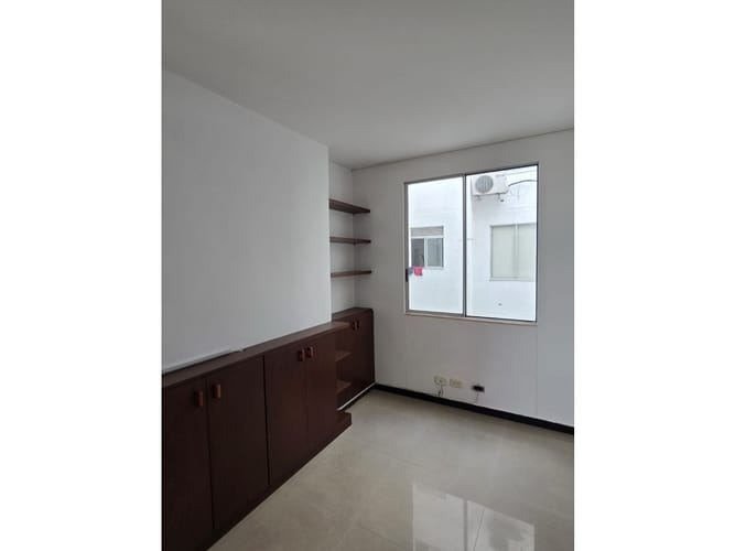Apartamento de 3 alcobas en venta en El Gran Limonar Cataya, Cali, 87 m² · foto 2 de 13