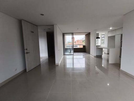 Apartamento de 3 alcobas en arriendo en El Diamante 2, Medellín, 152 m² · foto 3 de 20