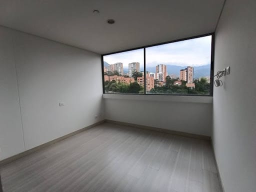 Apartamento de 3 alcobas en arriendo en El Diamante 2, Medellín, 152 m² · foto 14 de 20