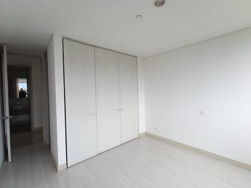 Apartamento de 3 alcobas en arriendo en El Diamante 2, Medellín, 152 m² · foto 15 de 20