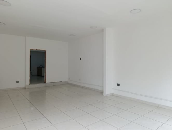 Local en arriendo en Centro, Montería, 46 m² · foto 5 de 12