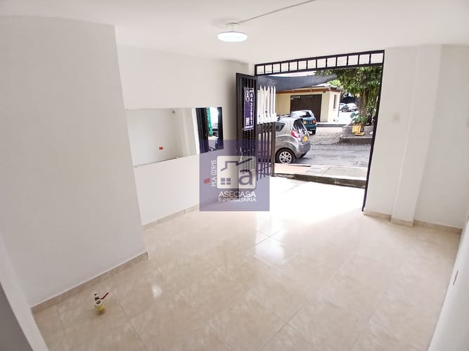 Local en arriendo en Casco Antiguo - Floridablanca, Floridablanca, 15 m² · foto 3 de 4