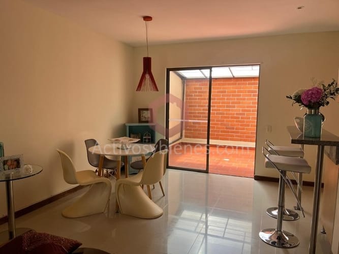 Casa de 2 alcobas en venta en La Ceja, 120 m² · foto 2 de 14