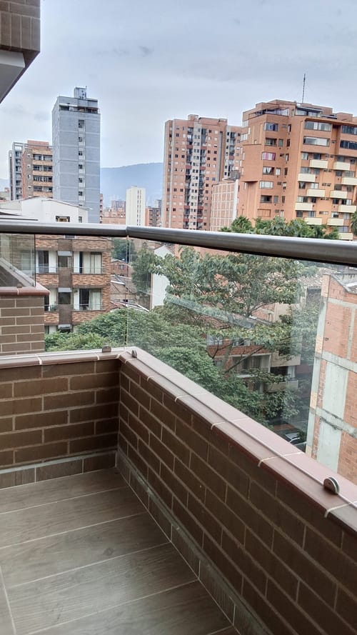 Apartamento de 3 alcobas en arriendo en Las Lomitas, Sabaneta, 73 m² · foto 2 de 20
