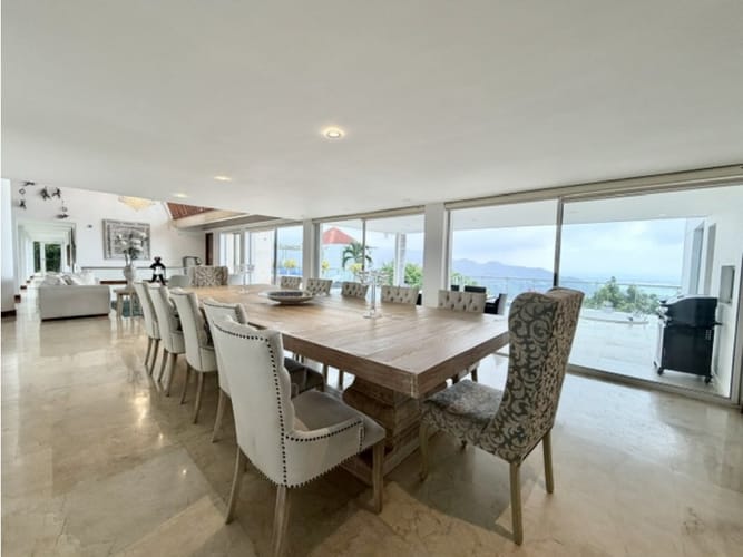 Casa de 4 alcobas en venta en Acopi, Cali, 830 m² · foto 3 de 24