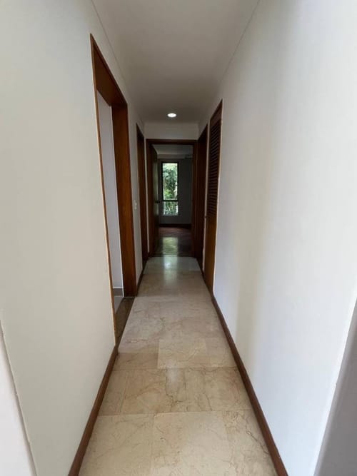 Apartamento de 3 alcobas en arriendo en Las Lomas, Medellín, 95 m² · foto 9 de 11