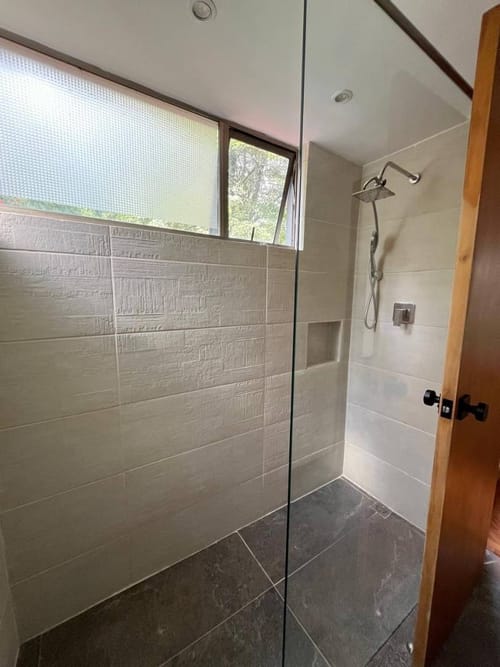 Apartamento de 3 alcobas en arriendo en Las Lomas, Medellín, 95 m² · foto 11 de 11