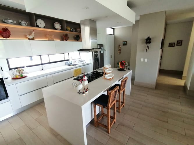 Casa de 3 alcobas en venta en Tablones, Palmira, 263 m² · foto 9 de 24