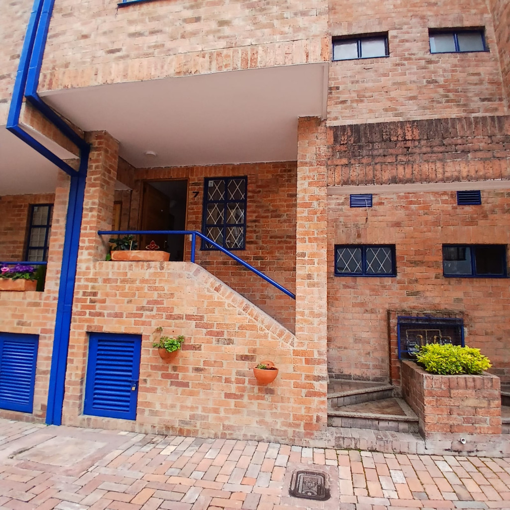 Casa en venta en Cedro Golf, Bogotá · foto 3 de 24