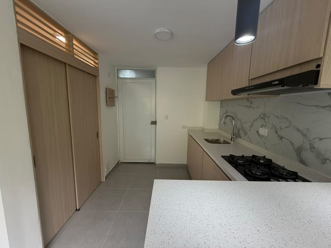 Apartaestudio en arriendo en Los Alcazares, Manizales, 35 m² · foto 6 de 13