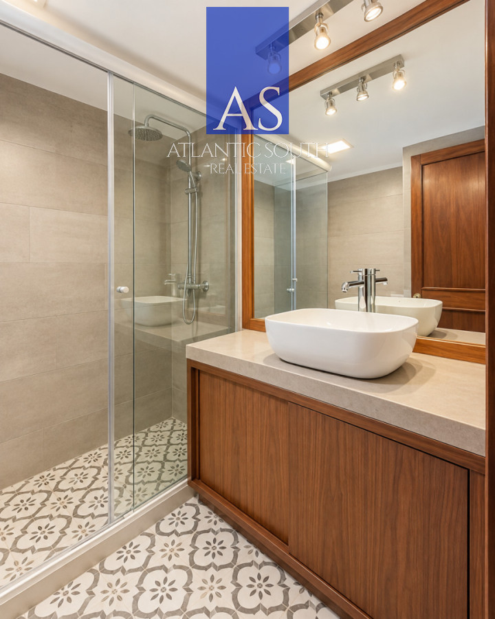 Apartamento frente al mar, mansa, alquiler anual en Punta del Este · Foto 9