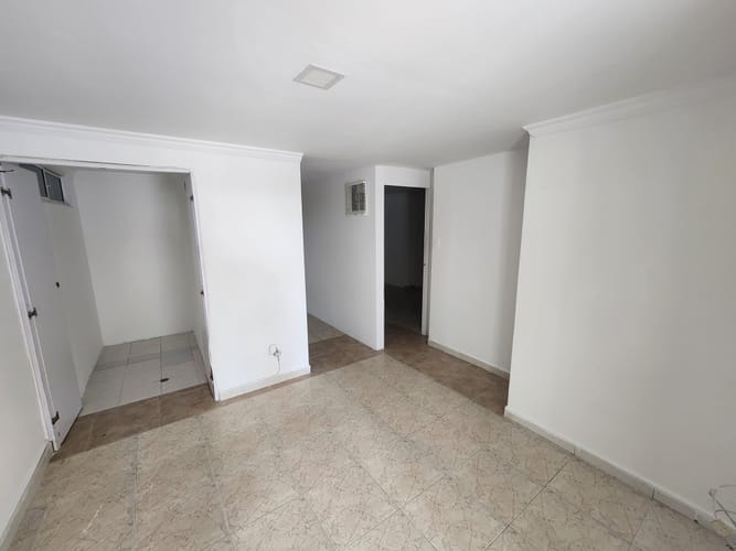 Local en arriendo en Villa Santos, Barranquilla, 40 m² · foto 2 de 8