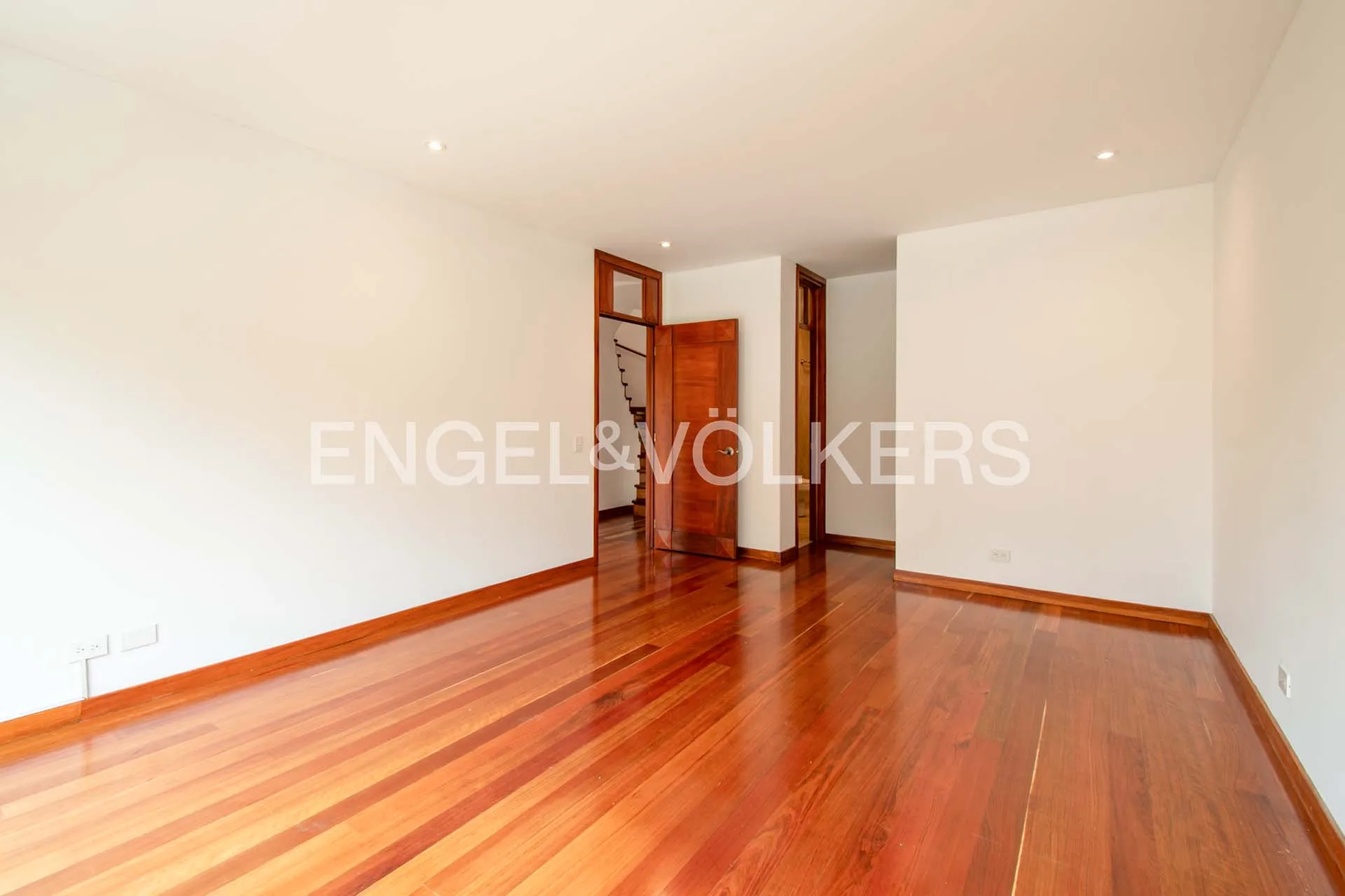Apartamento en venta en Los Rosales, Bogotá · foto 10 de 19