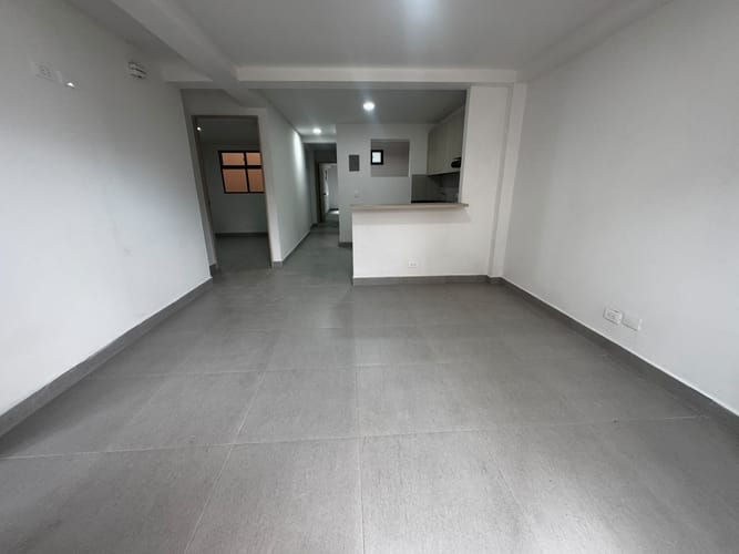Apartamento de 3 alcobas en venta en Barrio Nuevo, Medellín, 88 m² · foto 2 de 20