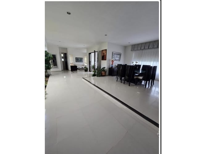 Casa de 4 alcobas en venta en La Libertad, Neiva, 300 m² · foto 9 de 18