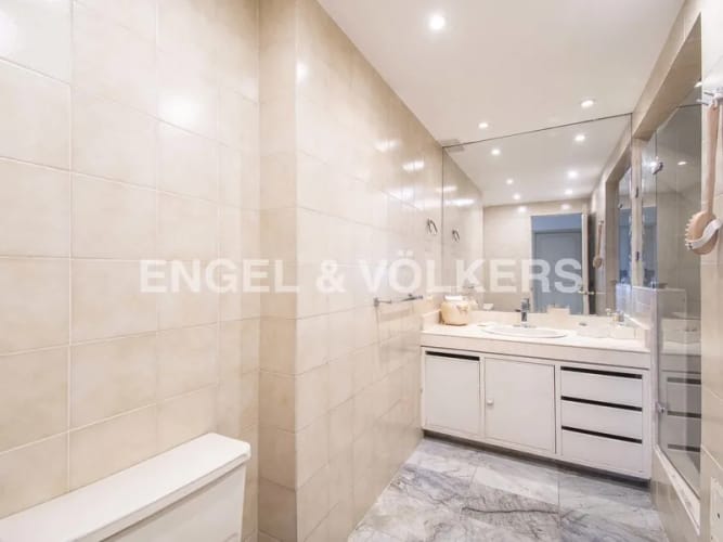 Apartamento en venta en Los Rosales, Bogotá · foto 11 de 13