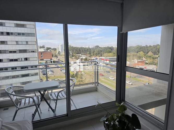 Apartamento en alquiler con muy buenos servicios · Photo 2