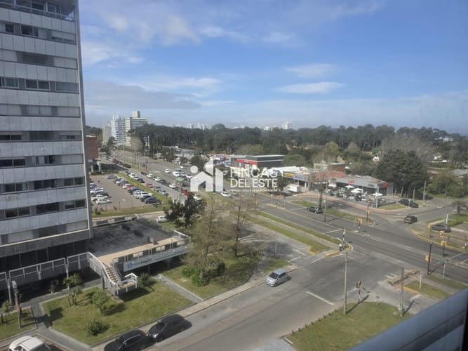 Apartamento en alquiler con muy buenos servicios · Photo 3