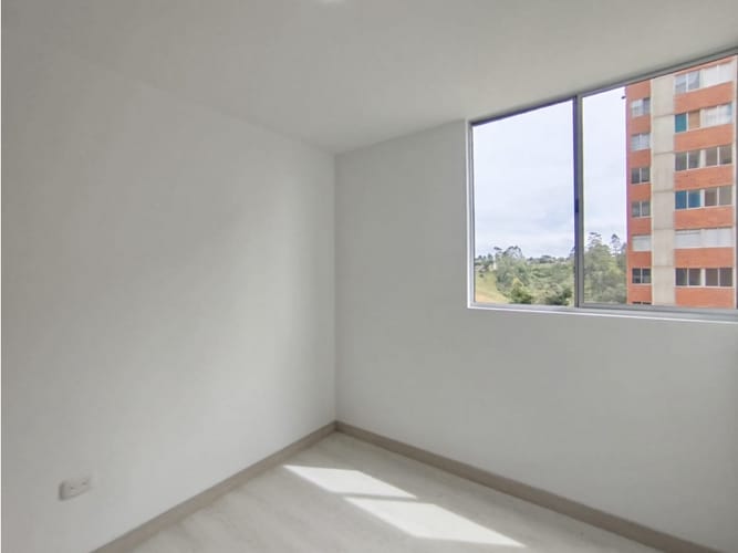 Apartamento de 3 alcobas en venta en El Porvenir, Rionegro, 59 m² · foto 4 de 7