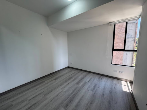 Apartamento en arriendo en Las Palmas, Medellín · foto 8 de 15