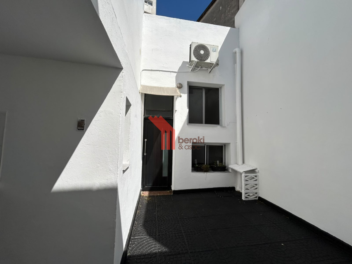 Alquiler apartamento 1 dormitorio+patio EXCLUSIVO Pocitos