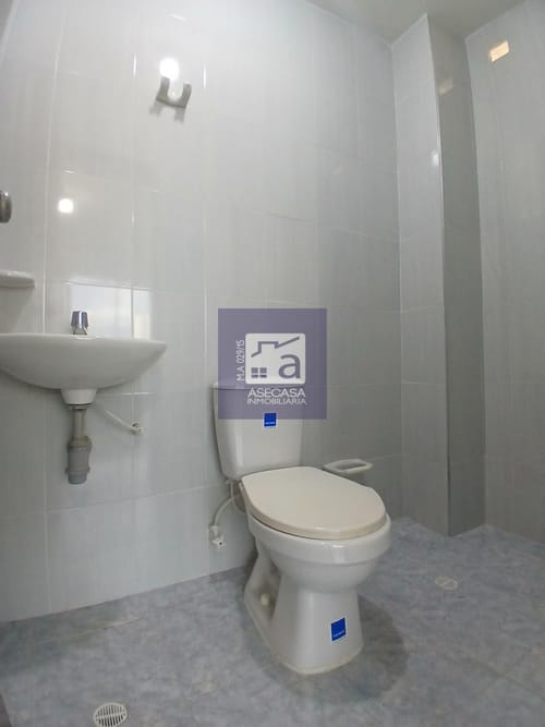 Oficina en arriendo en Centro, Bucaramanga, 26 m² · foto 4 de 5