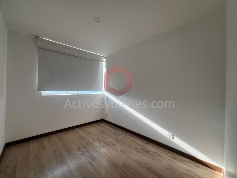 Apartamento en arriendo en El Poblado, Medellín · foto 7 de 17