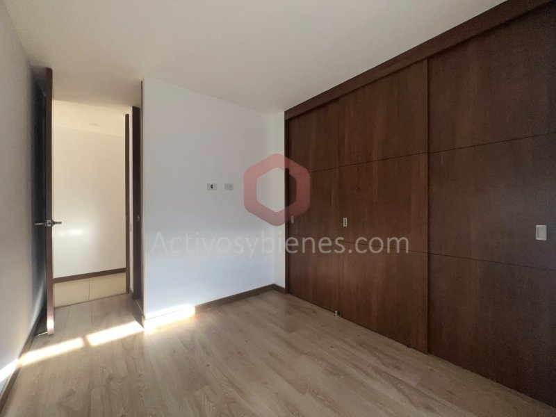 Apartamento en arriendo en El Poblado, Medellín · foto 11 de 17