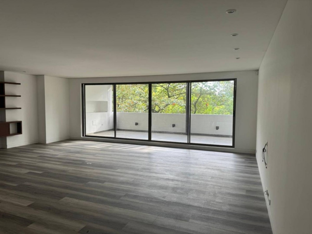 Apartamento en Arriendo en El Poblado, Medellín