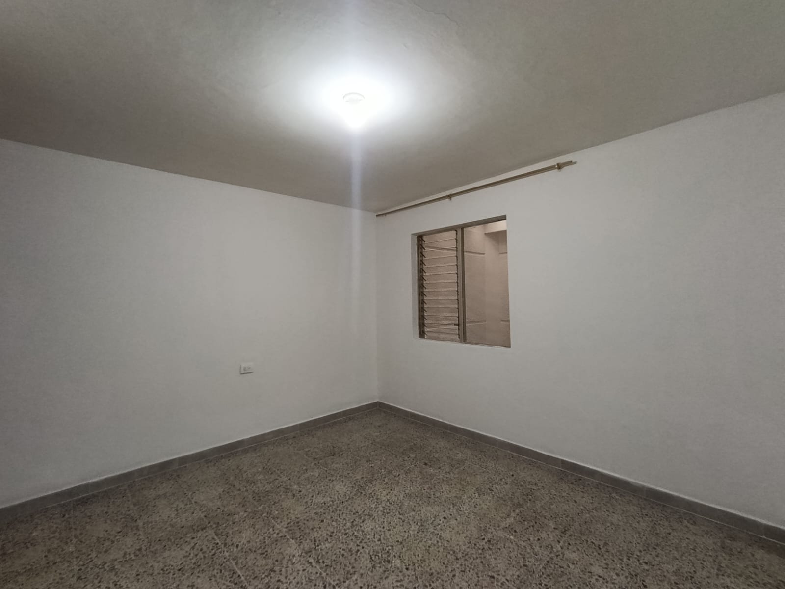 Casa en arriendo en Enciso, Medellín · foto 9 de 17