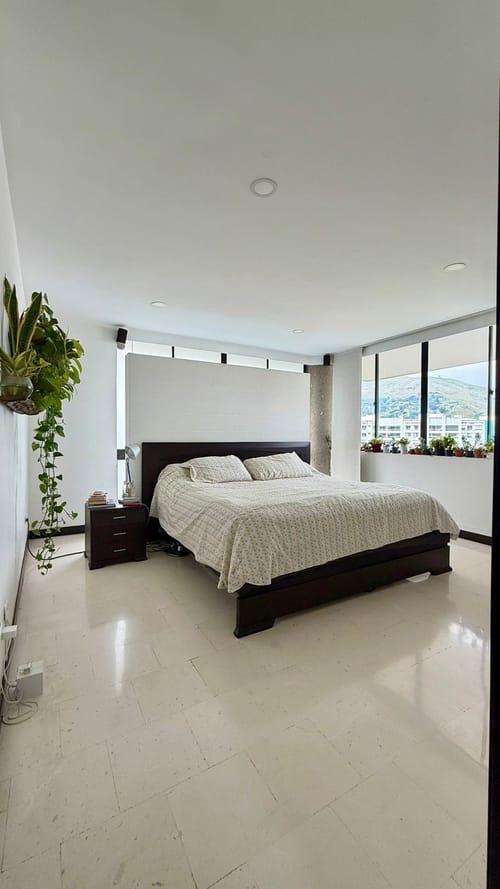 Apartamento de 3 alcobas en venta en Arboledas, Cali, 310 m² · foto 9 de 17