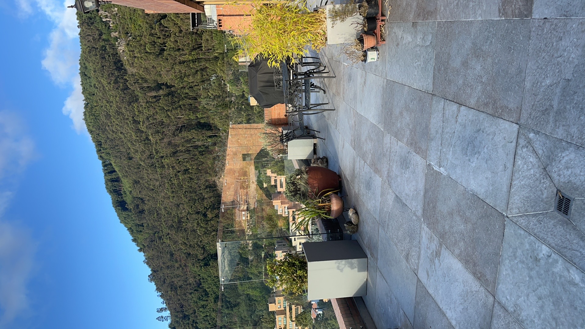Apartamento en venta en El Refugio, Bogotá · foto 3 de 20