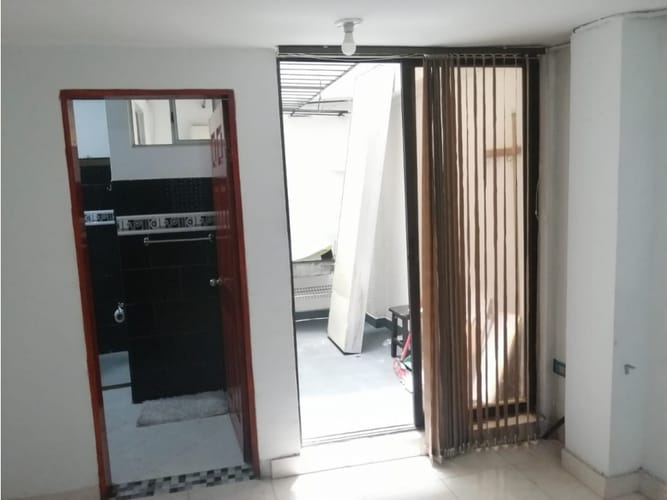 Apartamento de 1 alcoba en venta en La Almeria, Medellín, 60 m² · foto 4 de 10
