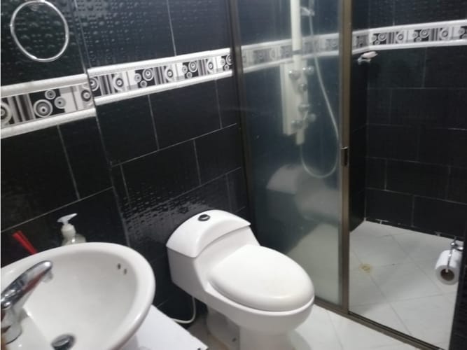 Apartamento de 1 alcoba en venta en La Almeria, Medellín, 60 m² · foto 9 de 10