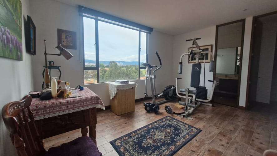 Apartamento de 2 alcobas en arriendo en Camino De Arrayanes, Bogotá, 230 m² · foto 16 de 24