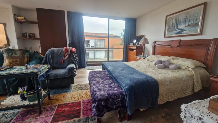 Apartamento de 2 alcobas en arriendo en Camino De Arrayanes, Bogotá, 230 m² · foto 9 de 24