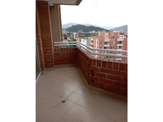 Apartamento en venta en Florida Nueva, Medellín · foto 11 de 11