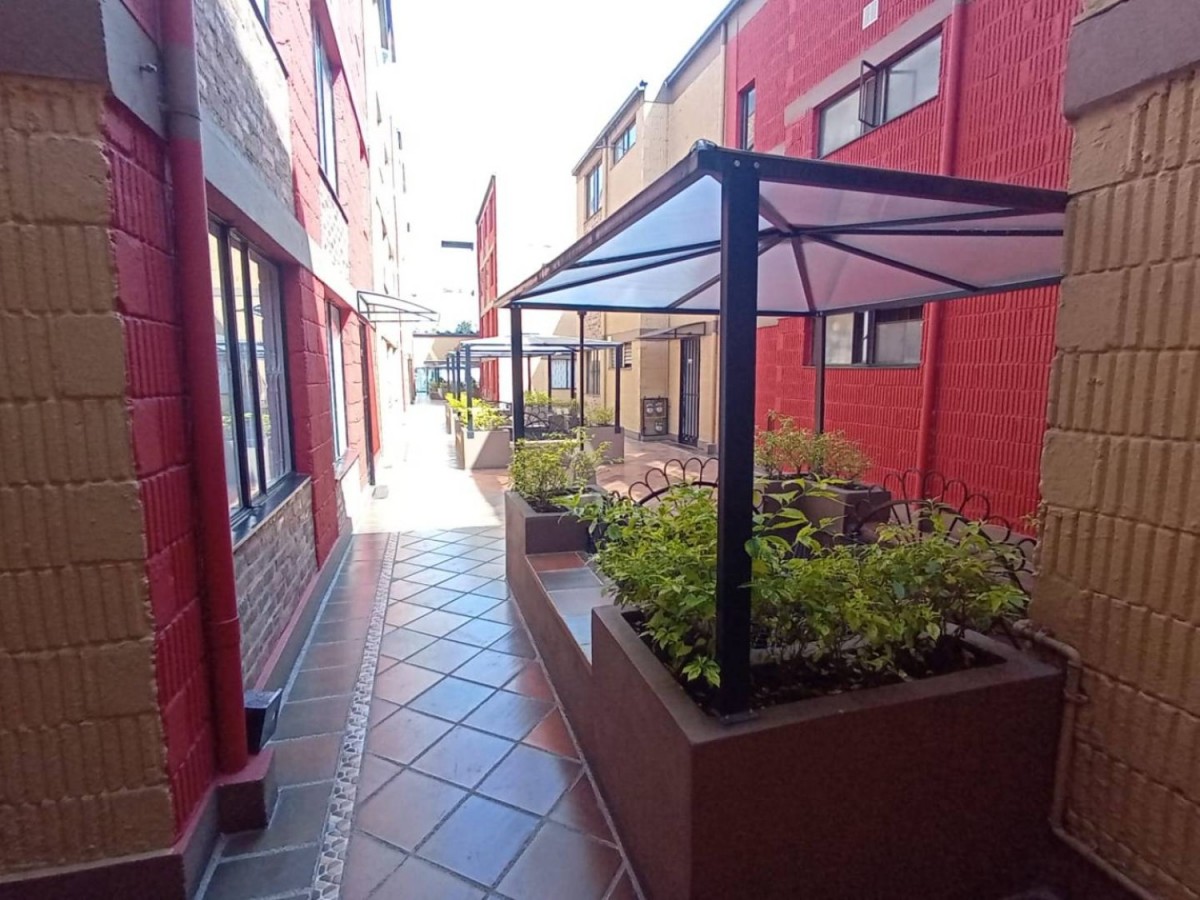 Apartamento en venta en Ferrocaja Fontibon, Bogotá · foto 2 de 21