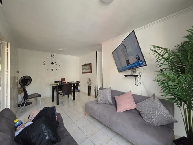 Apartamento de 3 alcobas en venta en La Flora, Cali, 57 m² · foto 4 de 16