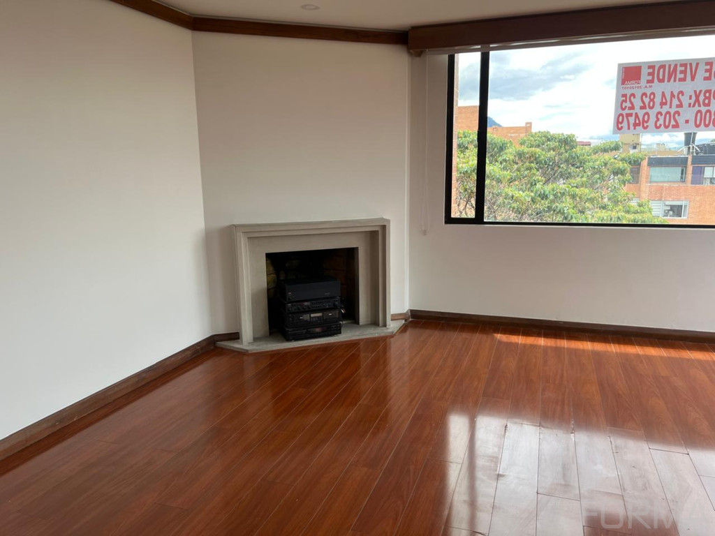 Apartamento en venta en Santa Barbara, Bogotá · foto 3 de 21
