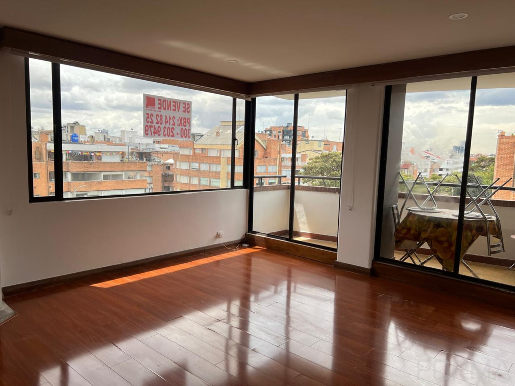 Apartamento en venta en Santa Barbara, Bogotá · foto 6 de 21